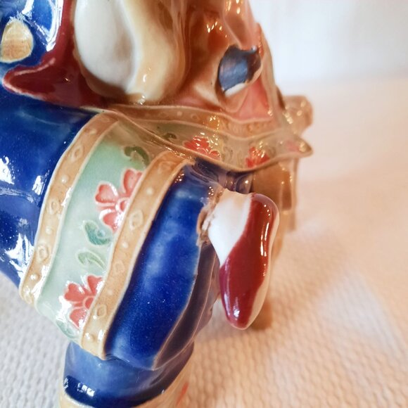 Antique Chinese Porcelain Figurine of Mother and Baby, 9.5" Tall - Picture 8 of 10